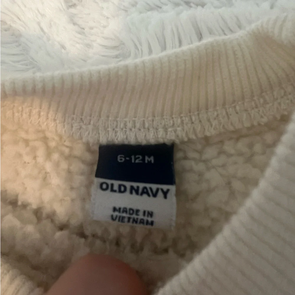 Old Navy Bundle 6-12 Months